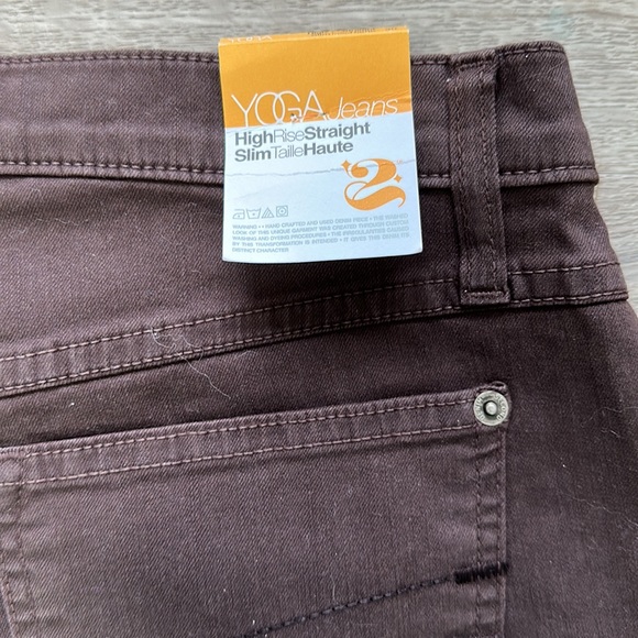 Yoga jeans high rise straight size 30 brown 34” inseam Canadian brand - Picture 4 of 10